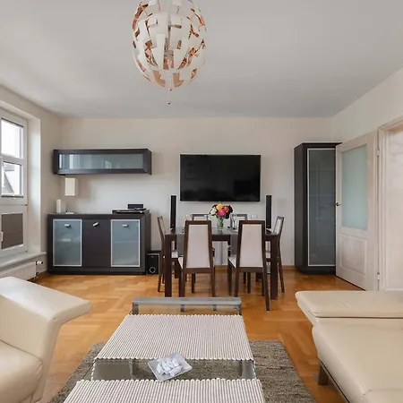 Apartment Cozy In The Center By Renters Swinemünde